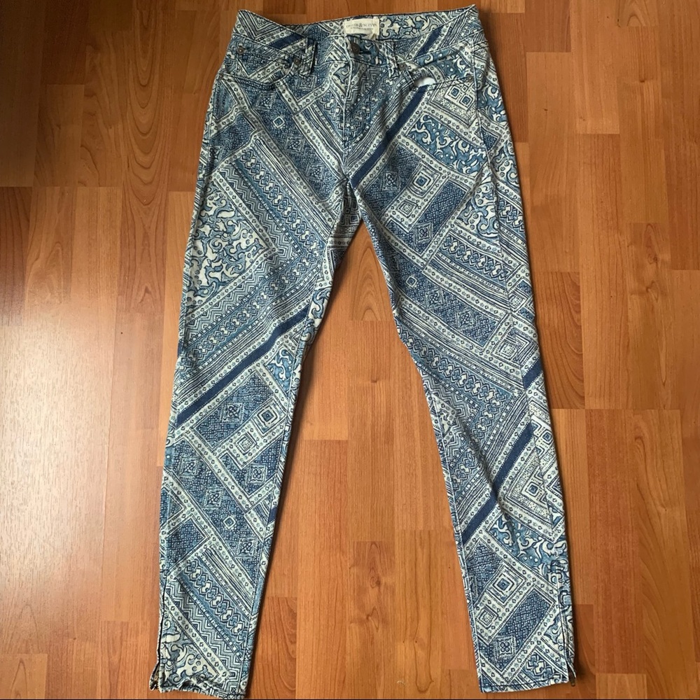 Pattern jeans